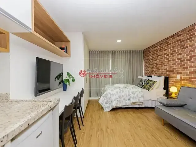 Apartamento com 30m² 1 quarto e 1 banheiro, para alugar, no bairro Centro em Curitiba