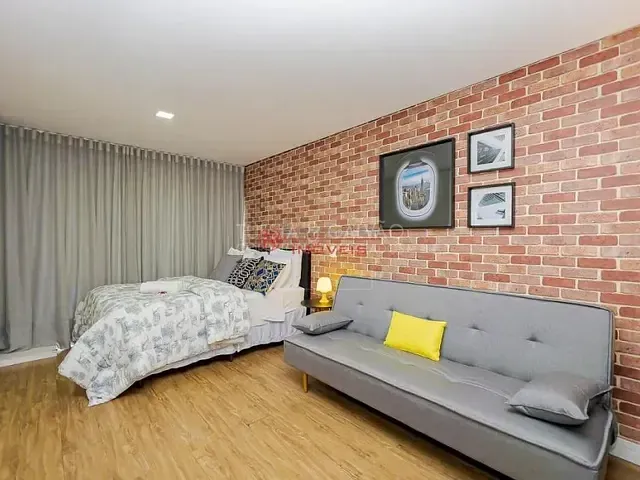 Apartamento com 30m² 1 quarto e 1 banheiro, para alugar, no bairro Centro em Curitiba