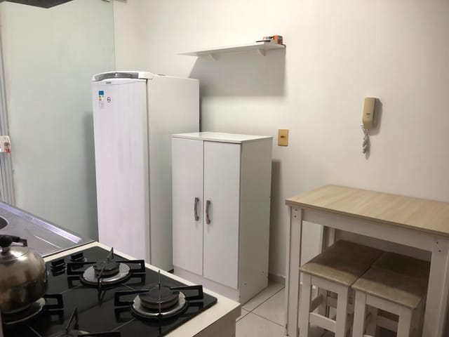 Apartamento 1 quarto e 1 banheiro, para alugar, no bairro Ingleses Norte em Florianópolis