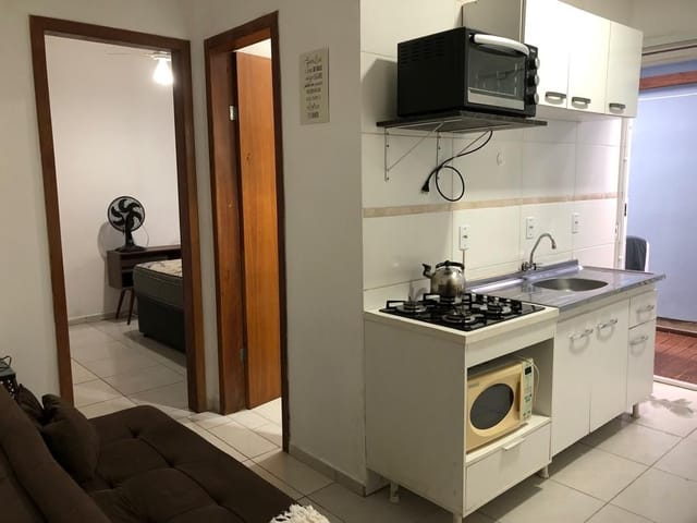 Apartamento 1 quarto e 1 banheiro, para alugar, no bairro Ingleses Norte em Florianópolis