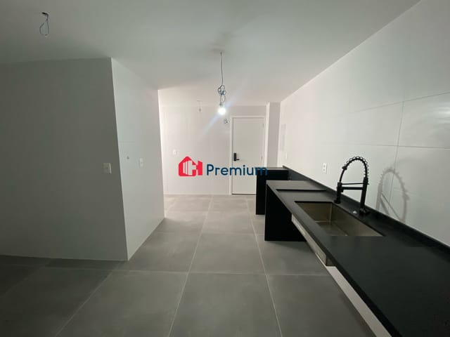 Apartamento 4 quartos e 4 banheiros, à venda, no bairro Barra da Tijuca em Rio de Janeiro