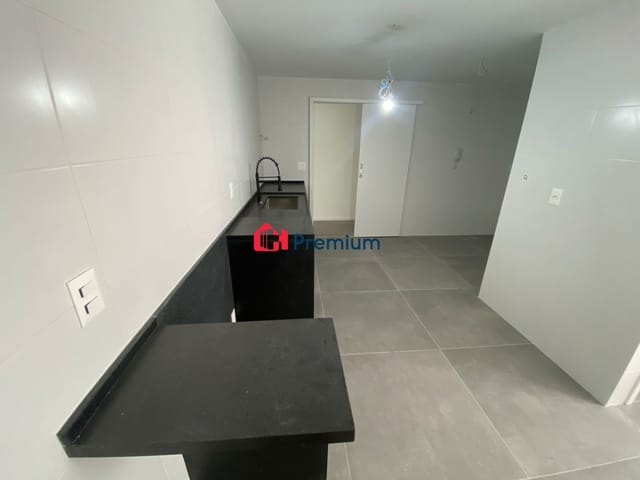 Apartamento 4 quartos e 4 banheiros, à venda, no bairro Barra da Tijuca em Rio de Janeiro