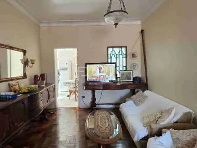 Apartamento com 290m² 3 quartos e 2 banheiros, à venda, no bairro Centro em Pelotas