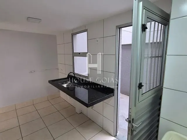 Apartamento 2 quartos e 1 banheiro, à venda, no bairro Vila Oliveira em Aparecida de Goiânia