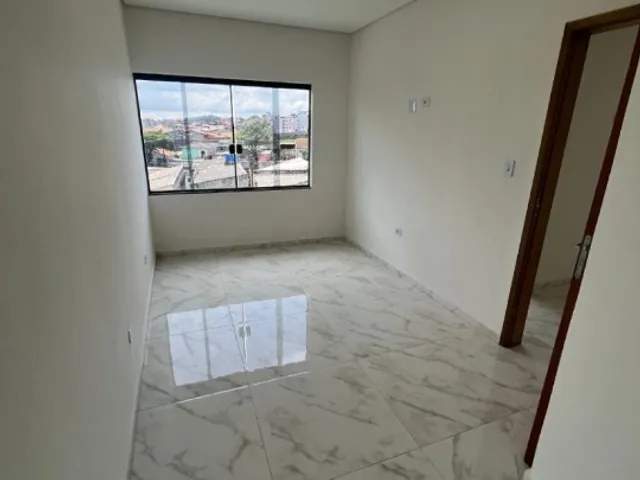 Apartamento 2 quartos e 1 banheiro, à venda ou para alugar, no bairro Vila Tibiriçá em Santo André