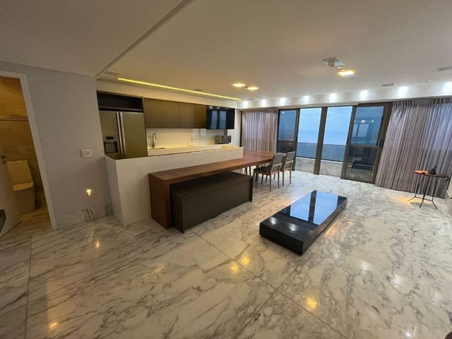 Apartamento com 136m² 1 quarto e 1 banheiro, à venda, no bairro Boa Viagem em Recife