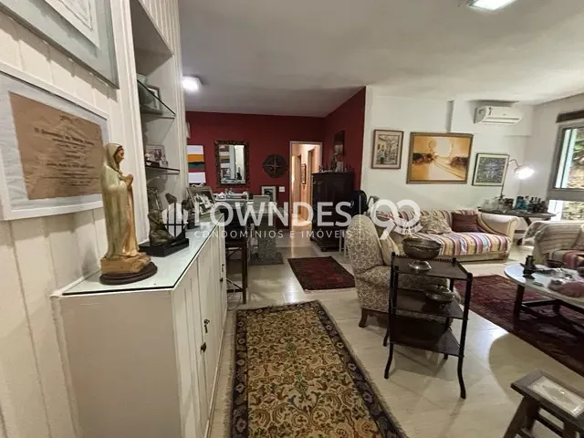 Apartamento 3 quartos e 3 banheiros, à venda, no bairro Lagoa em Rio de Janeiro