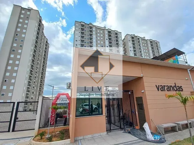 Apartamento 2 quartos e 1 banheiro, para alugar, no bairro Cidade Satélite Íris em Campinas