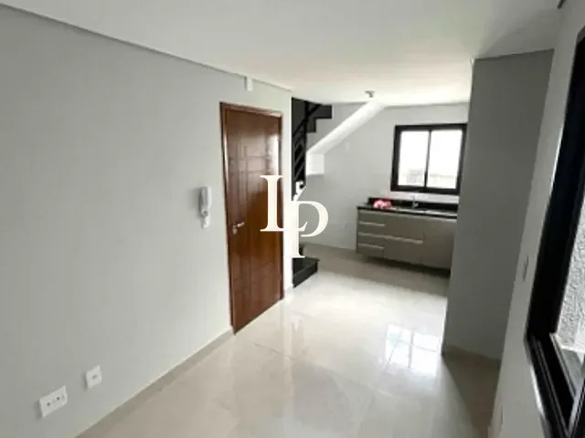 Cobertura / Penthouse 2 quartos e 2 banheiros, à venda, no bairro Santa Maria em Rua Taquari