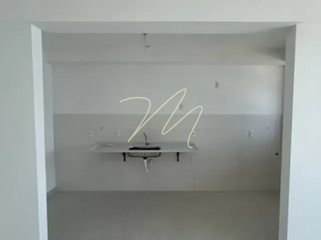 Apartamento 3 quartos e 2 banheiros, à venda, no bairro Nossa Senhora da Vitória em Ilhéus