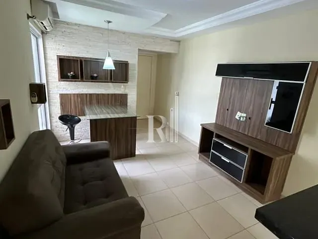Apartamento 2 quartos e 1 banheiro, para alugar, no bairro Centro em Tijucas