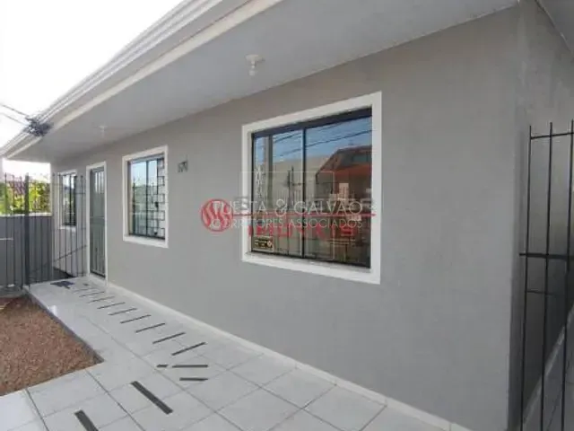 Apartamento com 20m² 1 quarto e 1 banheiro, para alugar, no bairro Capão Raso em Curitiba