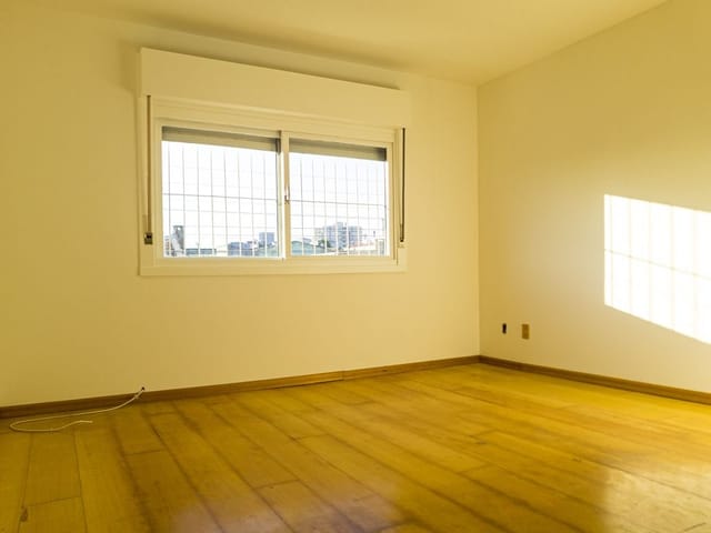 Apartamento com 77m² 2 quartos e 2 banheiros, à venda, no bairro Centro em Pelotas