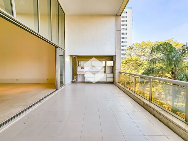 Apartamento 4 quartos e 5 banheiros, à venda, no bairro Barra da Tijuca em Rio de Janeiro