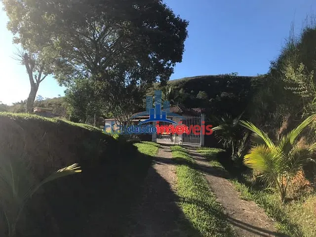 Apartamento 5 quartos e 1 banheiro, à venda, no bairro Centro em Bananal