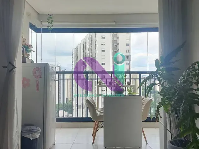 Apartamento 2 quartos e 2 banheiros, à venda, no bairro Continental em Osasco
