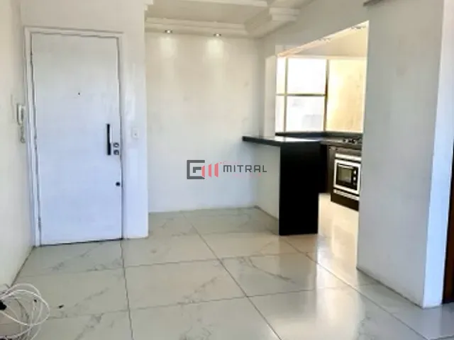 Apartamento com 51m² 1 quarto e 1 banheiro, à venda, no bairro Centro em Londrina