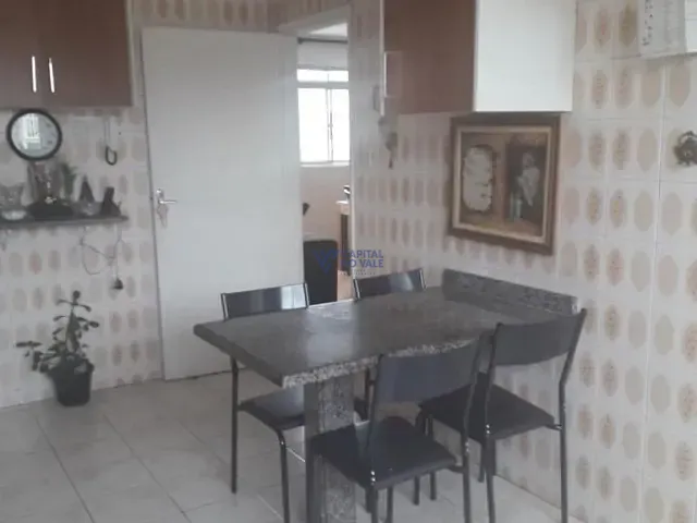Apartamento 4 quartos e 2 banheiros, à venda, no bairro Vila Ema em São José dos Campos