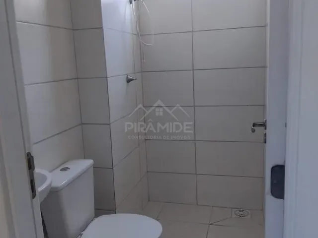 Apartamento 2 quartos e 1 banheiro, à venda, no bairro Estância Poços de Caldas em Poços de Caldas