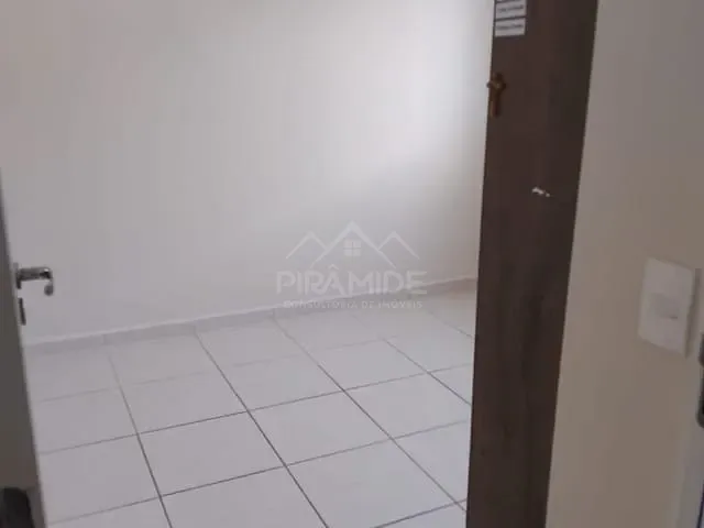 Apartamento 2 quartos e 1 banheiro, à venda, no bairro Estância Poços de Caldas em Poços de Caldas