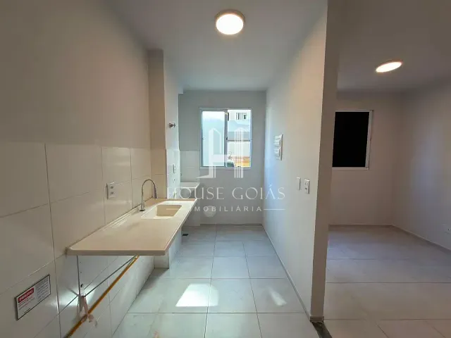 Apartamento 2 quartos e 1 banheiro, à venda, no bairro Chácaras São Pedro em Aparecida de Goiânia