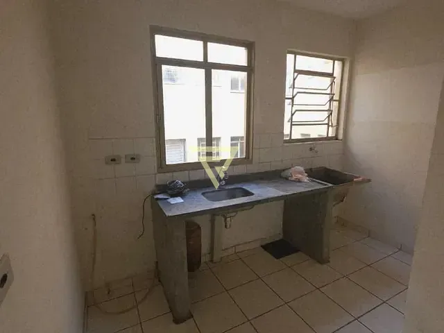 Apartamento 2 quartos e 1 banheiro, à venda, no bairro Vila Pompéia em Ribeirão Preto