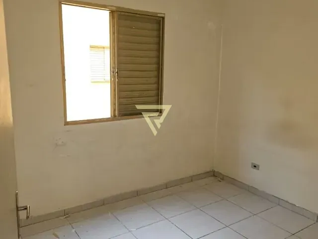 Apartamento 2 quartos e 1 banheiro, à venda, no bairro Vila Pompéia em Ribeirão Preto