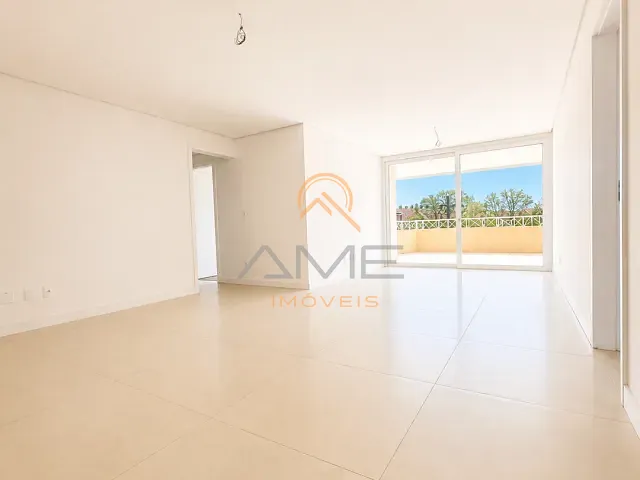 Apartamento 3 quartos e 2 banheiros, à venda, no bairro Areal em Pelotas