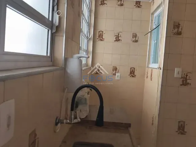 Apartamento com 60m² 1 quarto e 1 banheiro, para alugar, no bairro Gonzaga em Santos