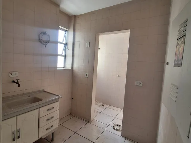 Apartamento com 60m² 1 quarto e 1 banheiro, para alugar, no bairro Centro em Taubaté