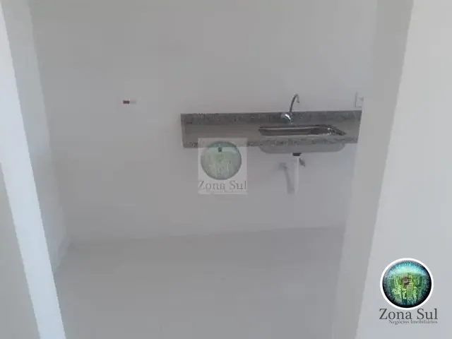 Apartamento com 45m² 2 quartos e 1 banheiro, à venda, no bairro Lopes de Oliveira em Sorocaba