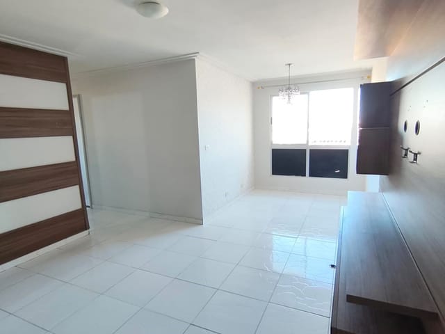 Apartamento 3 quartos e 2 banheiros, para alugar, no bairro Farolândia em Aracaju