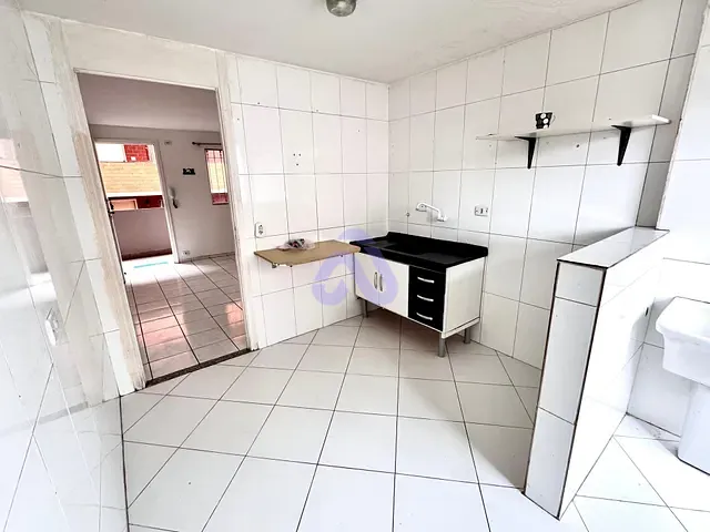 Apartamento com 92m² 2 quartos e 1 banheiro, para alugar, no bairro Vila Espanhola em São Paulo