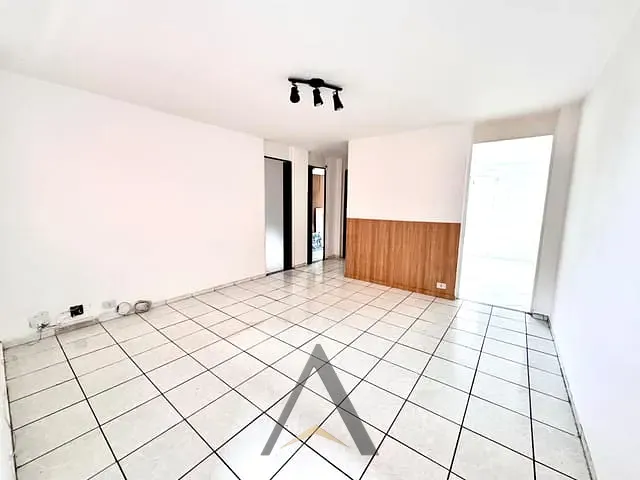 Apartamento com 92m² 2 quartos e 1 banheiro, para alugar, no bairro Vila Espanhola em São Paulo