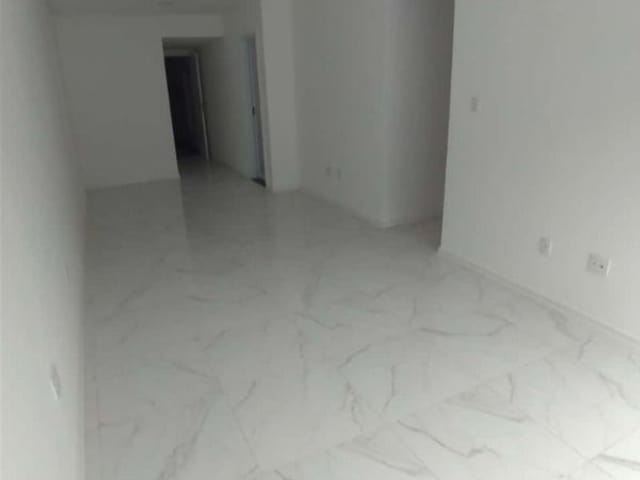 Apartamento 2 quartos e 1 banheiro, à venda, no bairro Lourdes em Juiz de Fora