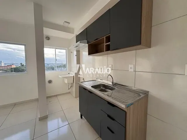 Apartamento 2 quartos e 1 banheiro, para alugar, no bairro Cordeiros em Itajaí