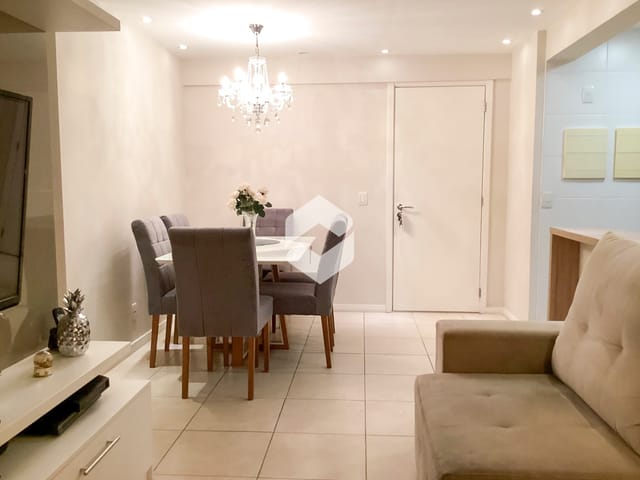 Apartamento 2 quartos e 2 banheiros, à venda, no bairro Recreio dos Bandeirantes em Rio de Janeiro
