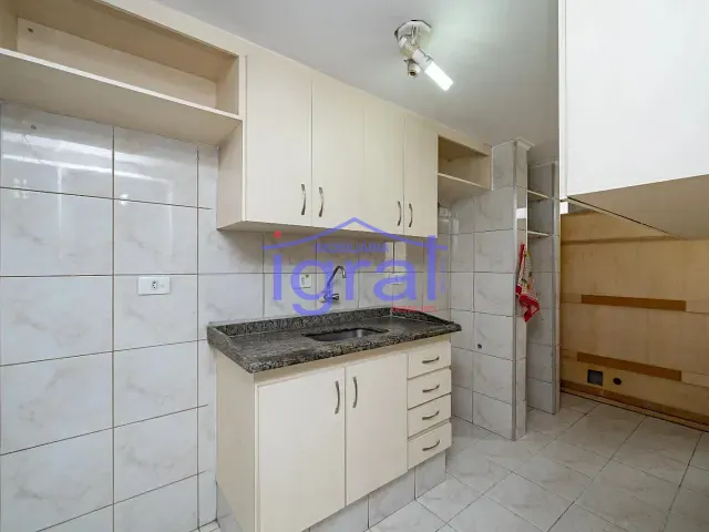 Apartamento 2 quartos e 1 banheiro, à venda, no bairro Jardim Oriental em São Paulo