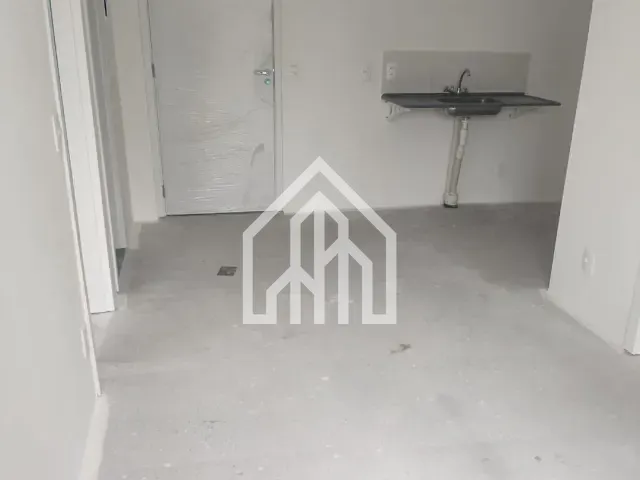 Apartamento 2 quartos e 1 banheiro, à venda, no bairro Chácara Califórnia em São Paulo