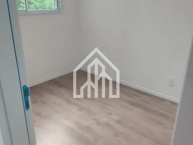 Apartamento 2 quartos e 1 banheiro, à venda, no bairro Chácara Califórnia em São Paulo