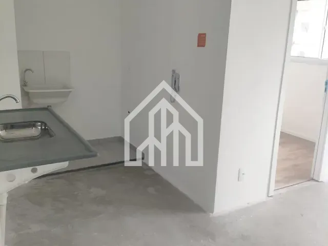 Apartamento 2 quartos e 1 banheiro, à venda, no bairro Chácara Califórnia em São Paulo