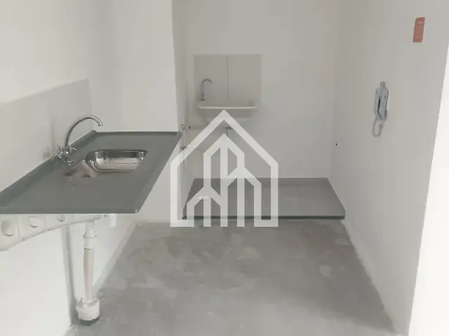 Apartamento 2 quartos e 1 banheiro, à venda, no bairro Chácara Califórnia em São Paulo