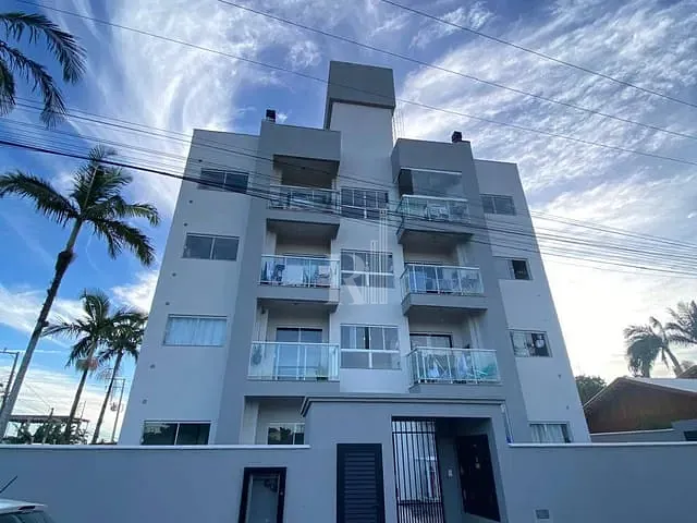 Apartamento com 66m² 3 quartos e 1 banheiro, para alugar, no bairro XV de Novembro em Tijucas