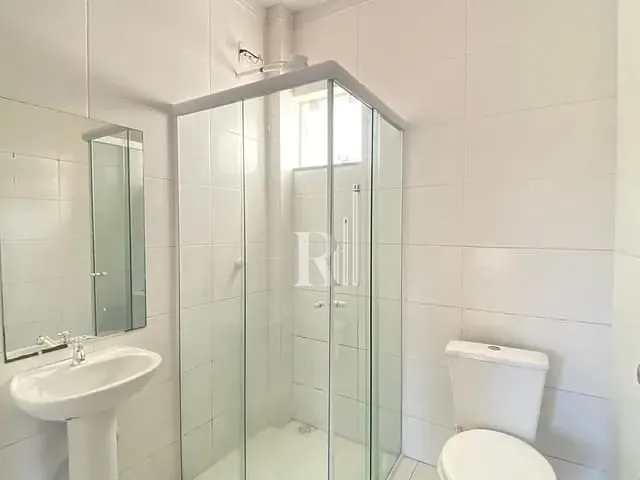 Apartamento com 66m² 3 quartos e 1 banheiro, para alugar, no bairro XV de Novembro em Tijucas