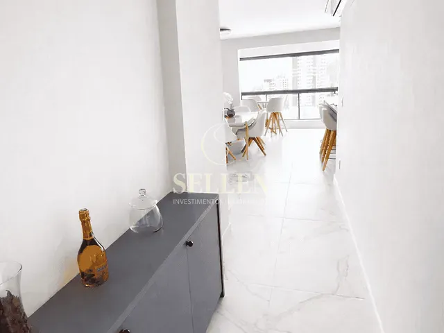 Apartamento 2 quartos e 2 banheiros, à venda, no bairro Centro em Itajaí