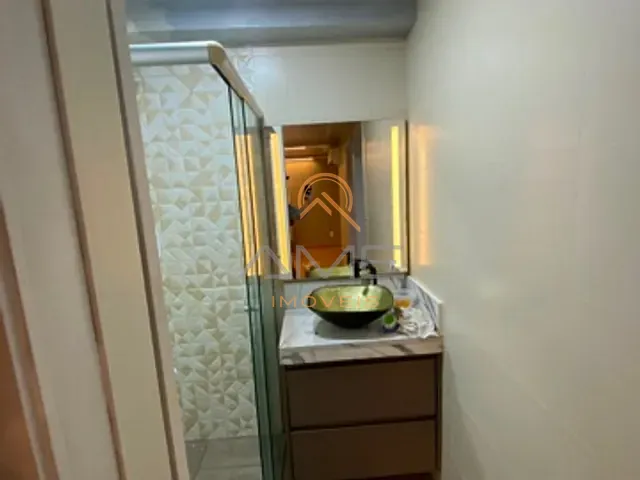 Apartamento 2 quartos e 1 banheiro, à venda, no bairro Três Vendas em Pelotas