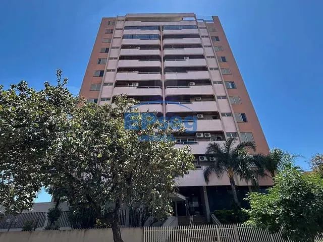 Apartamento com 210m² 4 quartos e 2 banheiros, à venda, no bairro Jardim Higienópolis em Londrina