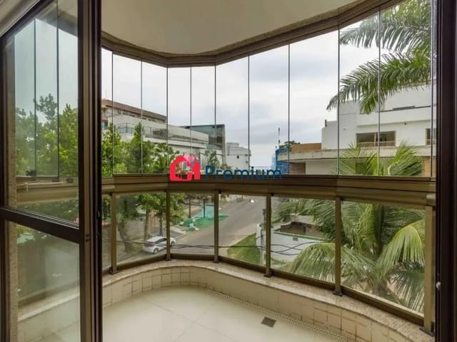 Apartamento 3 quartos e 2 banheiros, à venda, no bairro Recreio dos Bandeirantes em Rio de Janeiro