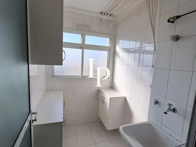 Apartamento 2 quartos e 2 banheiros, para alugar, no bairro Santo Antônio em São Caetano do Sul