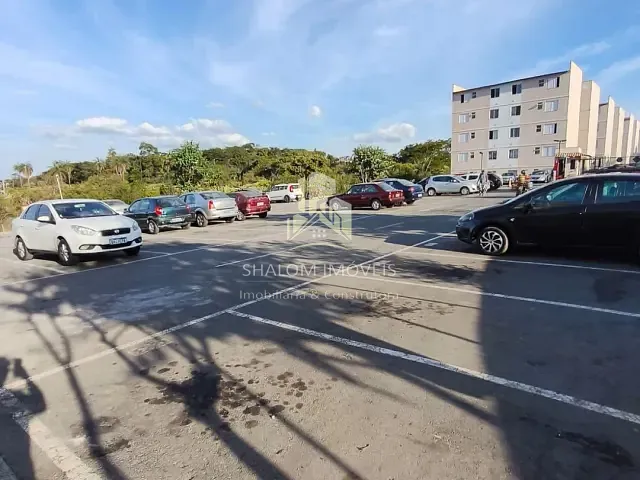Apartamento 2 quartos e 1 banheiro, à venda, no bairro Nacional em Contagem